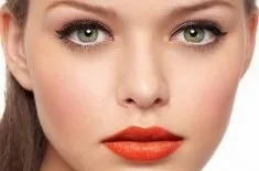 Професійний макіяж для зелених очей в домашніх умовах (гарний макіяж зелених очей) Професійний макіяж для зелених очей в домашніх умовах