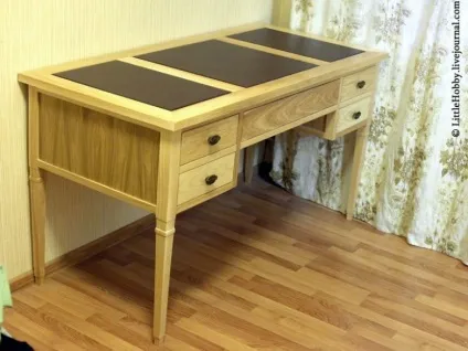 Про письмовий стіл своїми руками