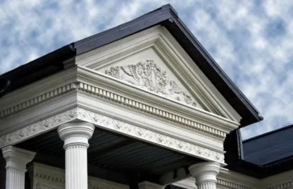Різна обробка фронтону розглянемо докладно