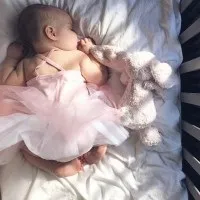 Дитина не сидить в колясці, мітки вулиця, робити, вулиця, робити (робити) Дитина не сидить в колясці, мітки вулиця, робити, вулиця, робити