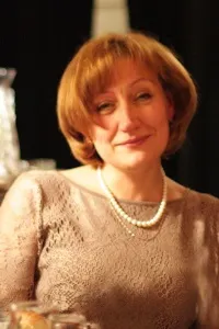 Вирішила поставити на собі жирний хрест (хрест) Вирішила поставити на собі жирний хрест