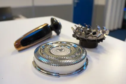 Репортаж з бритвеного виробництва philips (philips) Репортаж з бритвеного виробництва philips