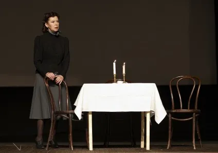 Рецензії на вистави - «вороги історія кохання» (рецензії) Рецензії на вистави - «вороги історія кохання»
