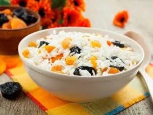 Рисова каша на воді калорійність, покрокові рецепти з фото (як варити рисову кашу на воді) Рисова каша на воді калорійність, покрокові рецепти з фото