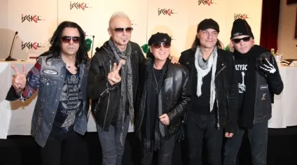 Рок - група Скорпіонс (scorpions), навколо зірок (слухати пісню Скорпіонс) Рок - група Скорпіонс (scorpions), навколо зірок
