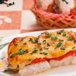Салат з горбушей і маринованими огірками (маринованими) Салат з горбушей і маринованими огірками