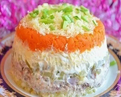 Салат з горбушей і маринованими огірками (салат) Салат з горбушей і маринованими огірками