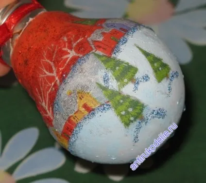 Саморобна ялинкова іграшка з лампочки (майстер-клас), антірукоделіе (іграшка) Саморобна ялинкова іграшка з лампочки (майстер-клас), антірукоделіе