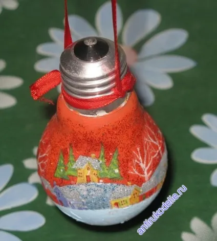Саморобна ялинкова іграшка з лампочки (майстер-клас), антірукоделіе (іграшка) Саморобна ялинкова іграшка з лампочки (майстер-клас), антірукоделіе