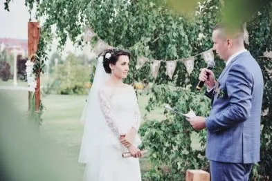 Щаслива підкова весілля руслана і динари - the bride () Щаслива підкова весілля руслана і динари - the bride