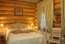 Штори на маленькі вікна в дерев'яному будинку, фото фіранок в баню, оформлення вузьких сільських (вікна) Штори на маленькі вікна в дерев'яному будинку, фото фіранок в баню, оформлення вузьких сільських