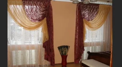 Штори на маленьке вікно вибір тканини і колірної гами (38 фото) (маленьке) Штори на маленьке вікно вибір тканини і колірної гами (38 фото)