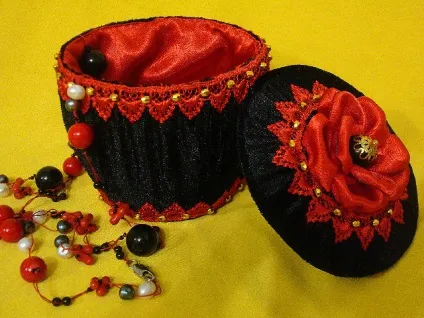 Шкатулка своїми руками з пластикової р клас