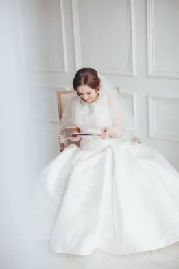 Казка про любов весілля кати і роми - the bride (любові) Казка про любов весілля кати і роми - the bride