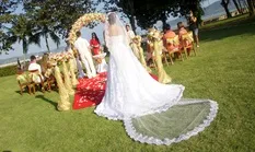 Весілля і фотосесія в Тайланді на Пхукеті оренда суконь на Пхукеті весільні, вечірні для (вечірні для фотосесій на прокат) Весілля і фотосесія в Тайланді на Пхукеті оренда суконь на Пхукеті весільні, вечірні для