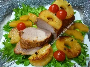 Свинина запечена з ананасом (свинина в солодкому соусі з ананасами) Свинина запечена з ананасом