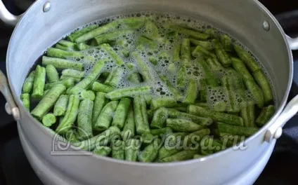 Маринована стручкова квасоля рецепт з фото - покрокове приготування маринованой стручкової квасолі (салат маринованої стручкової квасолі) Маринована стручкова квасоля рецепт з фото - покрокове приготування маринованой стручкової квасолі