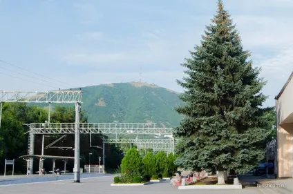 Машук, провал, парк квітник, озеро Тамбукан - пятигорск (Машук) Машук, провал, парк квітник, озеро Тамбукан - пятигорск