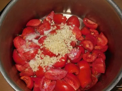 Маринований перець фарширований помідорами з часником - як маринувати фаршировані перці на (фарширований) Маринований перець фарширований помідорами з часником - як маринувати фаршировані перці на
