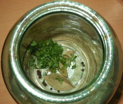 Маринований перець фарширований помідорами з часником - як маринувати фаршировані перці на (маринований) Маринований перець фарширований помідорами з часником - як маринувати фаршировані перці на