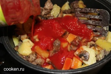 Тушкована картопля з м'ясом і грибами - рецепт з фото (м'ясом) Тушкована картопля з м'ясом і грибами - рецепт з фото