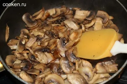 Тушкована картопля з м'ясом і грибами - рецепт з фото (тушкована) Тушкована картопля з м'ясом і грибами - рецепт з фото