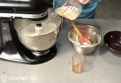 торт веселка