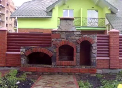 Вуличний камін для дачі