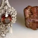 Вдови камінь (50 фото) надягати від самотності, носити в парі, колір олександрита і аметисту (фото) Вдови камінь (50 фото) надягати від самотності, носити в парі, колір олександрита і аметисту