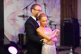 Виїзна реєстрація шлюбу та виїзне одруження - весільне агентство wedding consult (реєстрація) Виїзна реєстрація шлюбу та виїзне одруження - весільне агентство wedding consult