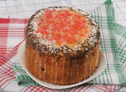 Випічка до великодня 10 дивовижних рецептів (Соколов BurdaMedia знадобиться) Випічка до великодня 10 дивовижних рецептів