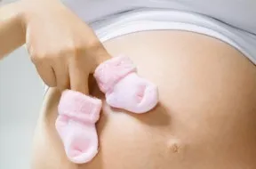Водний манікюр по фото в домашніх умовах - поетапна інструкція для новачків (фото) Водний манікюр по фото в домашніх умовах - поетапна інструкція для новачків