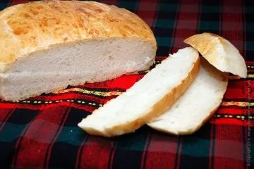 Хліб з пшеничного борошна приготований з душею