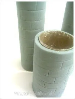Замок з мастики
