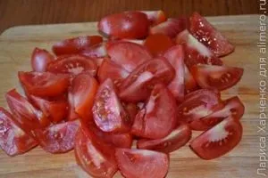 Закуска з помідорів з часником і цибулею (закуска з овочів) Закуска з помідорів з часником і цибулею