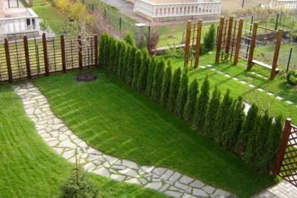 Зелені кімнати саду зі «стінами» з живоплотів (кімнати) Зелені кімнати саду зі «стінами» з живоплотів