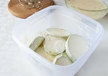 Смажені кабачки в клярі - рецепт з покроковими фото (рецепт) Смажені кабачки в клярі - рецепт з покроковими фото