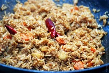 Смажений рис з овочами і спеціями - відмінний гарнір (гарнір) Смажений рис з овочами і спеціями - відмінний гарнір
