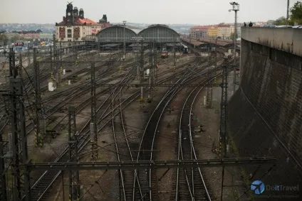 Жд вокзали праги, як дістатися, як купити квитки на залізничний транспорт (праги) Жд вокзали праги, як дістатися, як купити квитки на залізничний транспорт