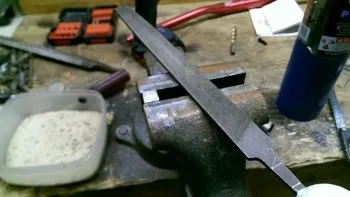 Металева гральна кістка своїми руками (dremel) Металева гральна кістка своїми руками