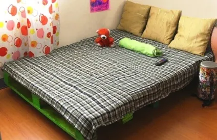 Меблі з піддонів