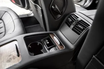Mercedes-benz cls-class 2015 характеристики, ціна, фото (2015) Mercedes-benz cls-class 2015 характеристики, ціна, фото