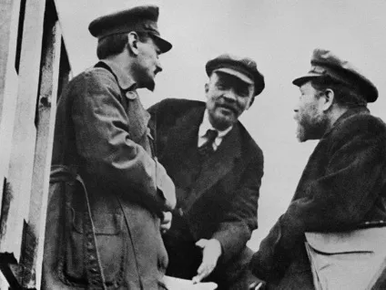 Зірка героя за вбивство історія замаху на троцького (вбивство) Зірка героя за вбивство історія замаху на троцького