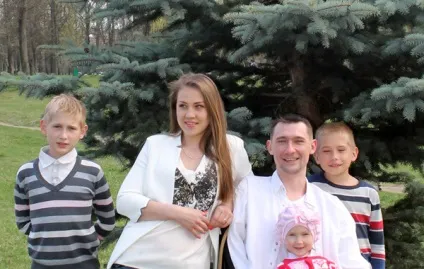 Олексій Талай без рук і ніг з трьома дітьми, журнал для справжніх тат - батя (Талай) Олексій Талай без рук і ніг з трьома дітьми, журнал для справжніх тат - батя