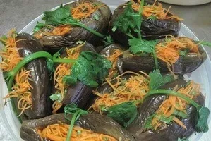 Баклажани з морквою по-корейськи, як на ринку - рецепти кулінарії (баклажани) Баклажани з морквою по-корейськи, як на ринку - рецепти кулінарії