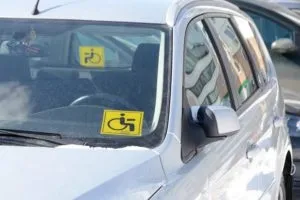 Безкоштовна парковка для інвалідів 1, 2 і 3 групи в 2017 році пільги, як оформити і отримати (безкоштовна) Безкоштовна парковка для інвалідів 1, 2 і 3 групи в 2017 році пільги, як оформити і отримати