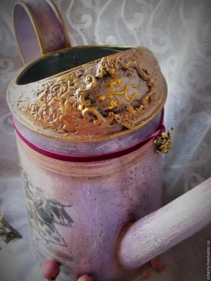 Декупаж на металевій лійці - ярмарок майстрів - ручна робота, handmade (кисті) Декупаж на металевій лійці - ярмарок майстрів - ручна робота, handmade