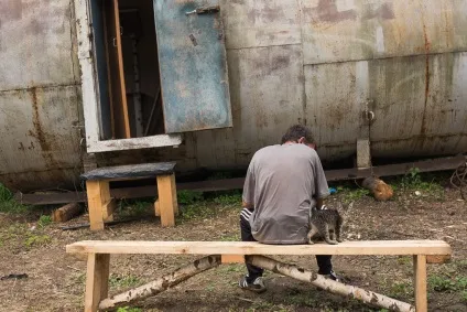 Що робити з бездомними -