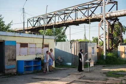 Що робити з бездомними -