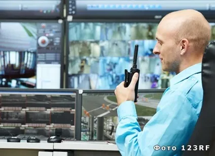 Що робить охоронець на роботі, база відповідей на будь-які питання (робить) Що робить охоронець на роботі, база відповідей на будь-які питання